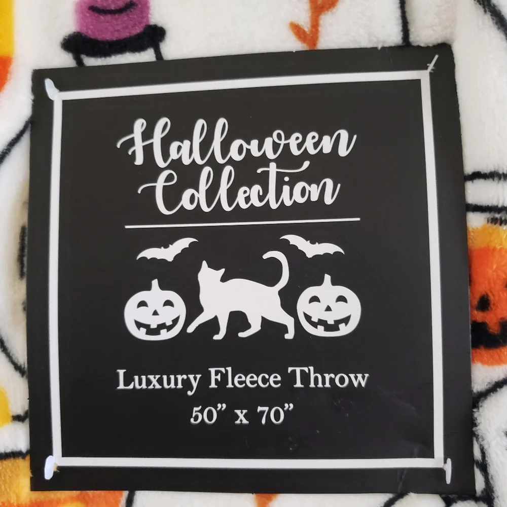 Halloween Collection Moon Tonic Cocktail Potion Throw Blanket 50x70 NWT